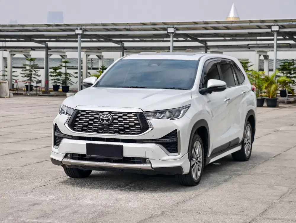 [4RB] LIKE NEW TOYOTA INNOVA ZENIX Q HYBRID MODELISTA HEV 2024