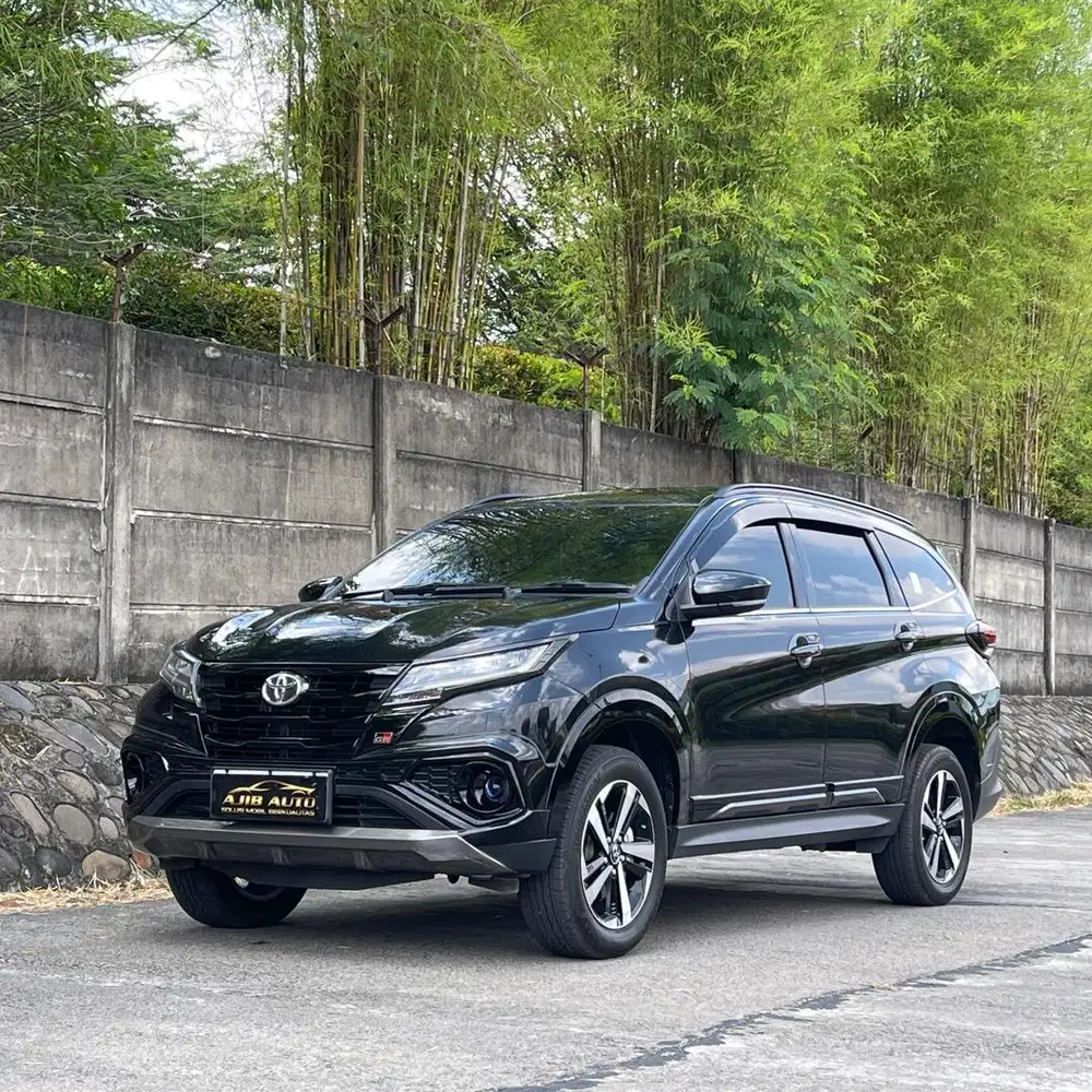 Toyota Rush 1.5 GR Sport Manual 2024