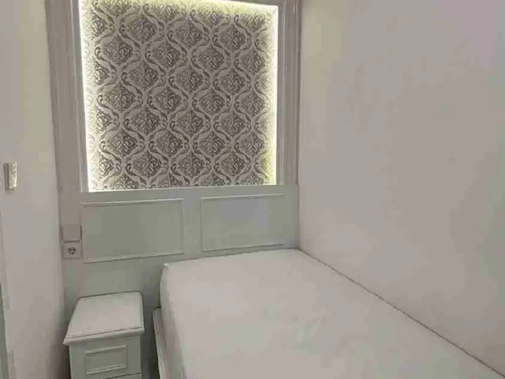 dijual.rumah jalan cempaka jakarta barat blok k no 192