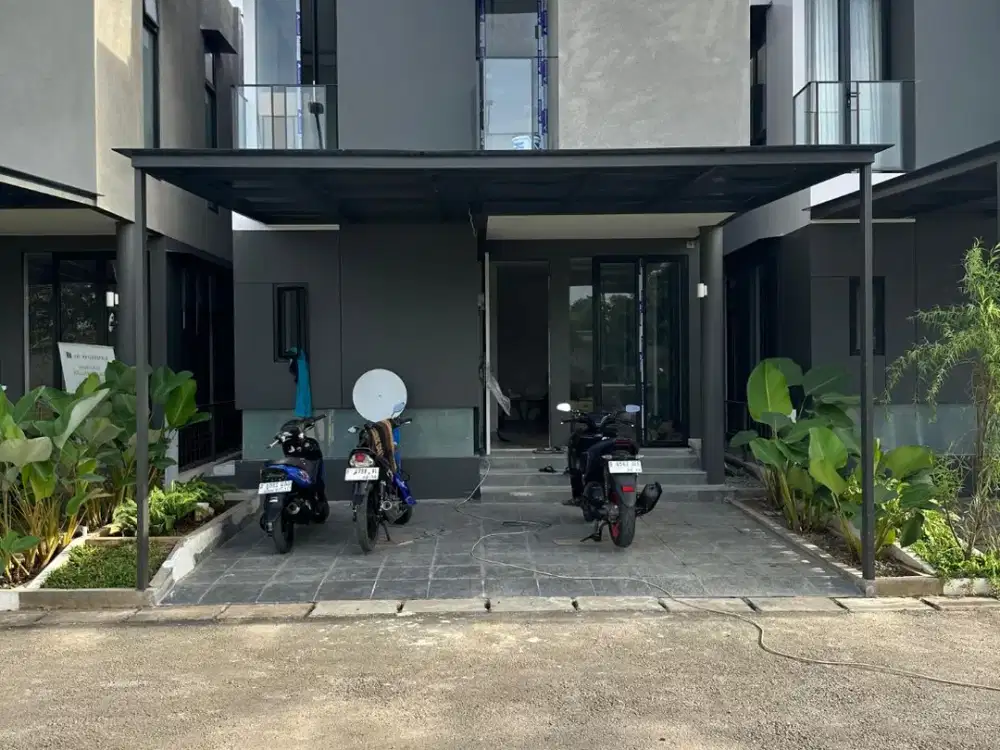 Rumah ready 2 lantai 10 meter pintu toll Ciputat dekat sama tiptop