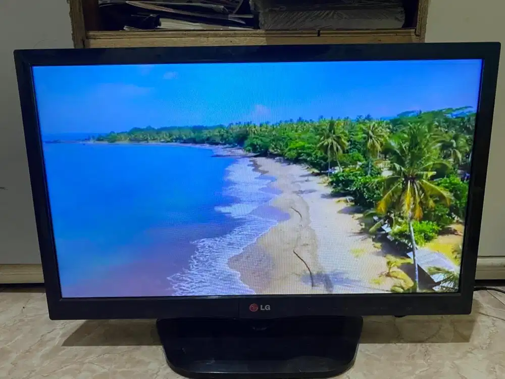 TV LED LG 22INCH