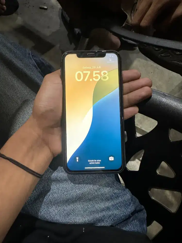 ip 11 64gb inter