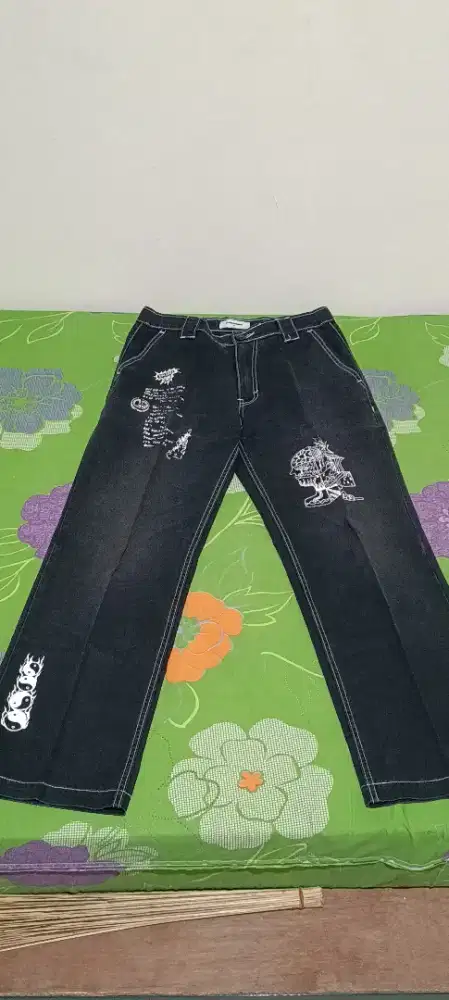 celana jeans ukuran m