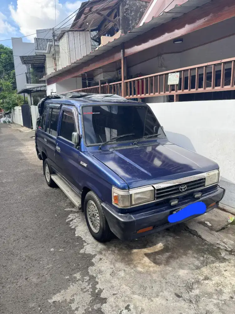 Toyota Kijang Super 1992