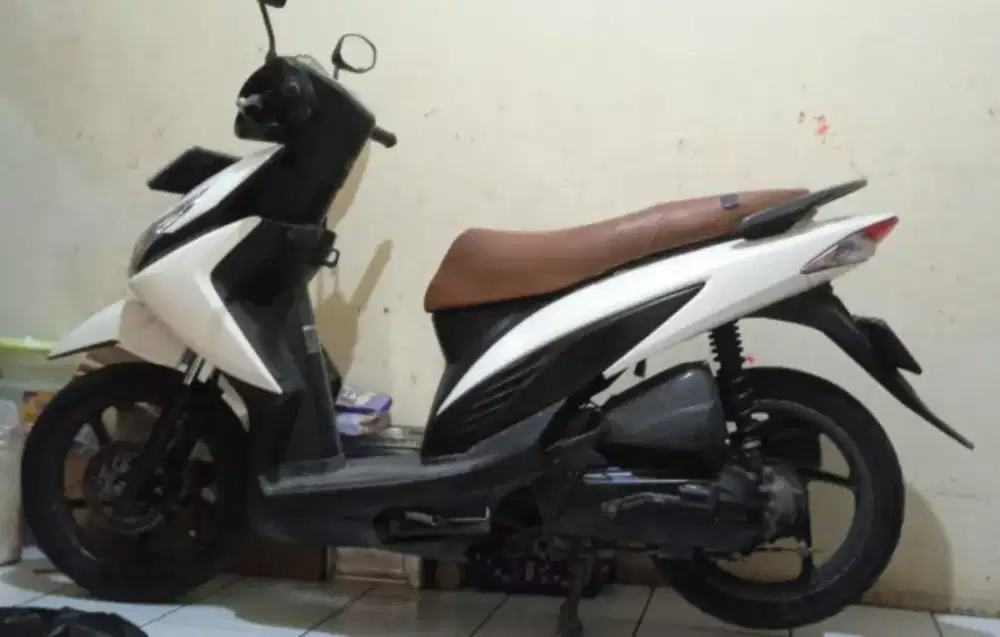 VARIO AGNES INJEKSI