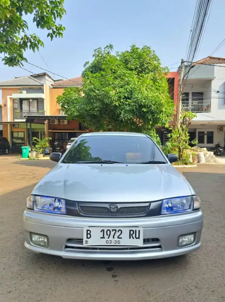 SEDAN MAZDA FAMILIA 1998 1.8 MANUAL ( HABIS RESTORASI )