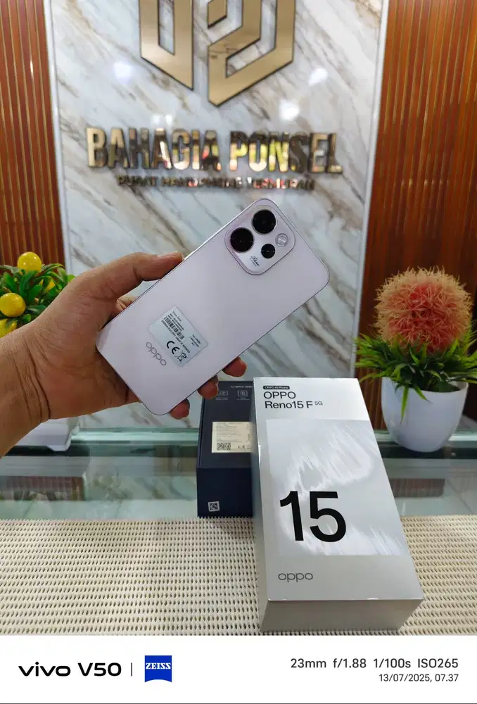 Oppo Reno 15F 5G Ram 12+12Gb/ 256Gb Fullset Mulus Like New Ori 100%