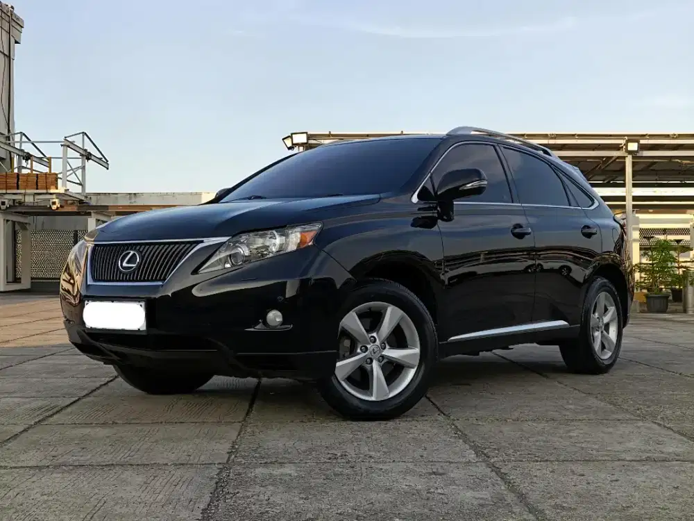 Lexus RX 270 AT CBU 2011