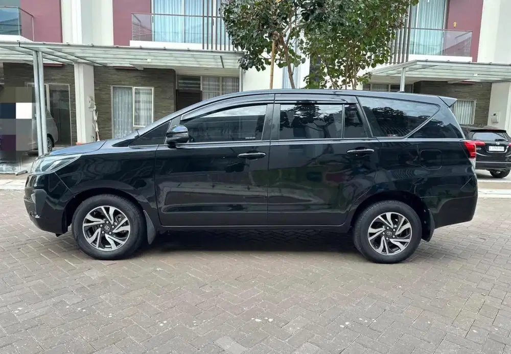 KIJANG INNOVA REBORN 2022 V DIESEL MATIC AN SENDIRI