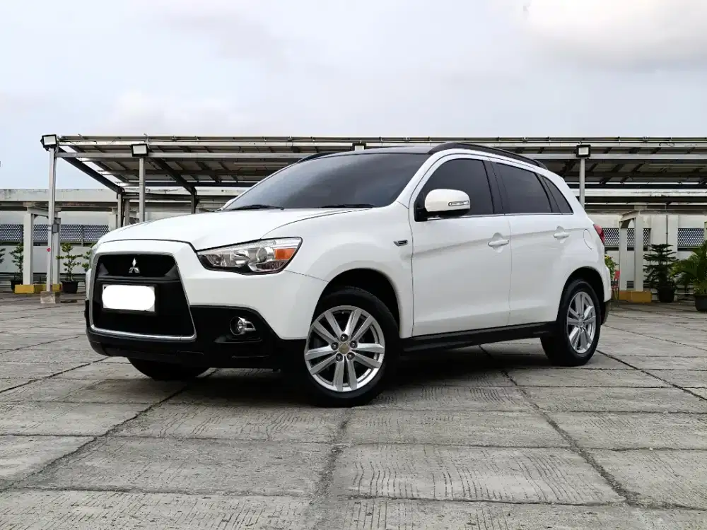 Outlander PX sport 2.0 AT 2013