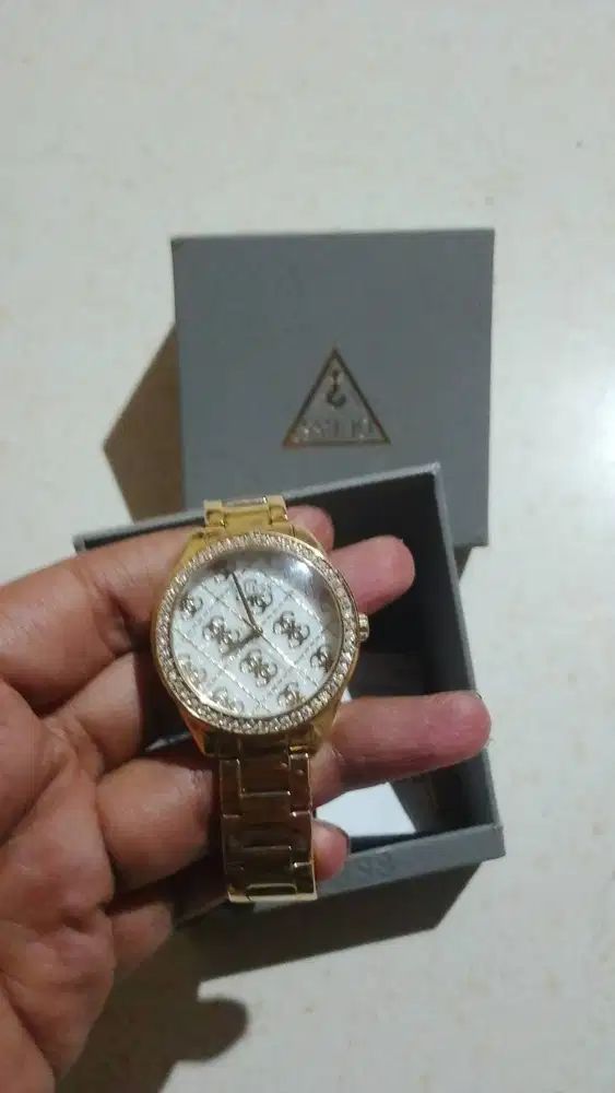 Jam guess sugar women