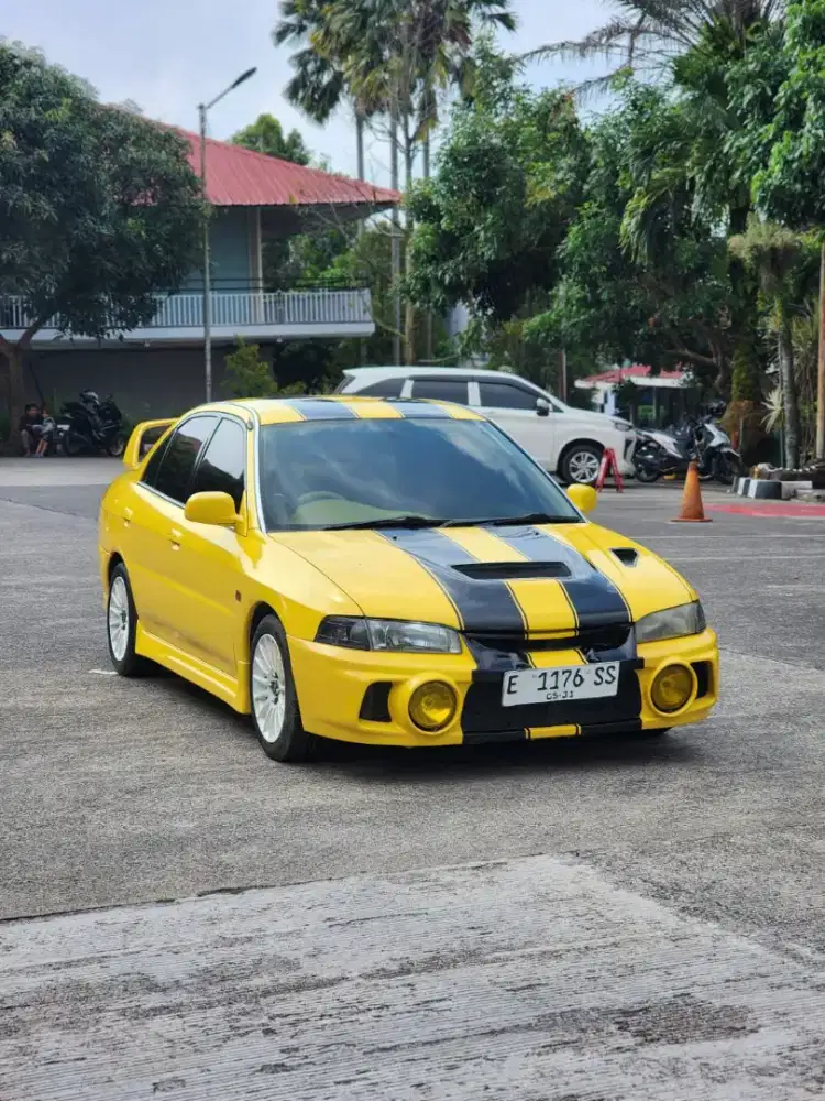 Mitsubishi Lancer Evo 4 1998 Manual (SEI)