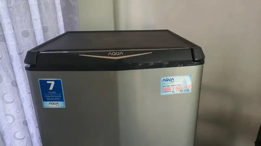Kulkas AQUA AQR D187 istimewa