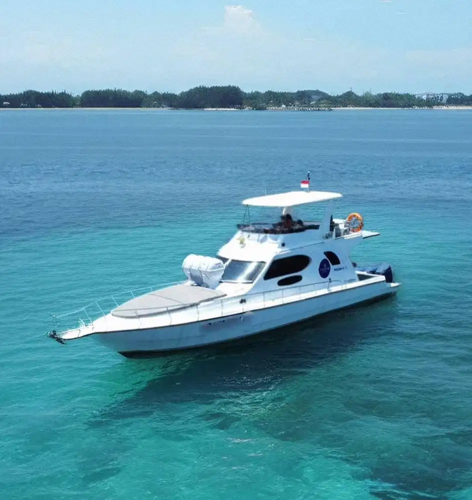 Kapal Yatch speedboat