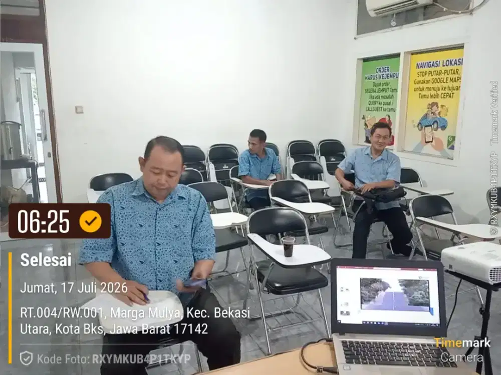 Loker driver taksi online
