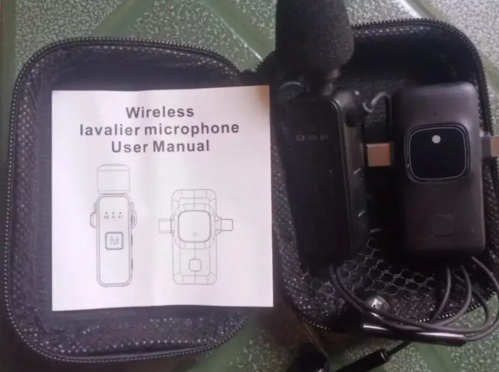 Professional Wireless Lavalier Microphone Mic For iPhone Android