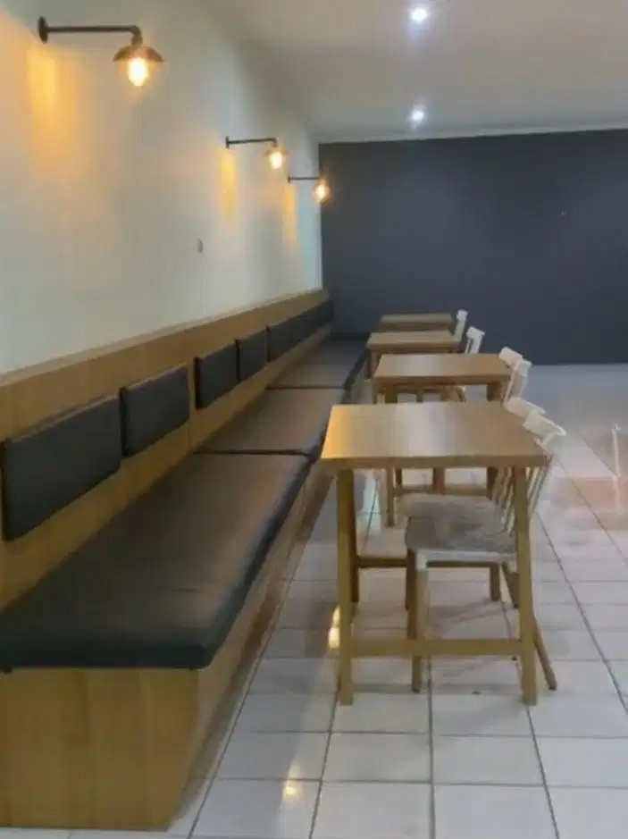 Set Sofa cafe + Meja