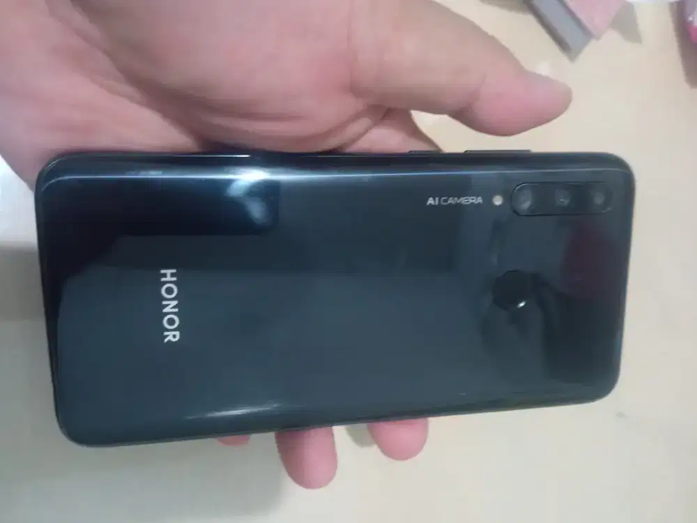 Honor 20i (4/128) wifi only