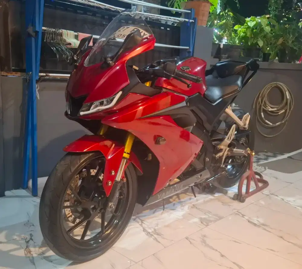 R15 V3 spesial kondisi