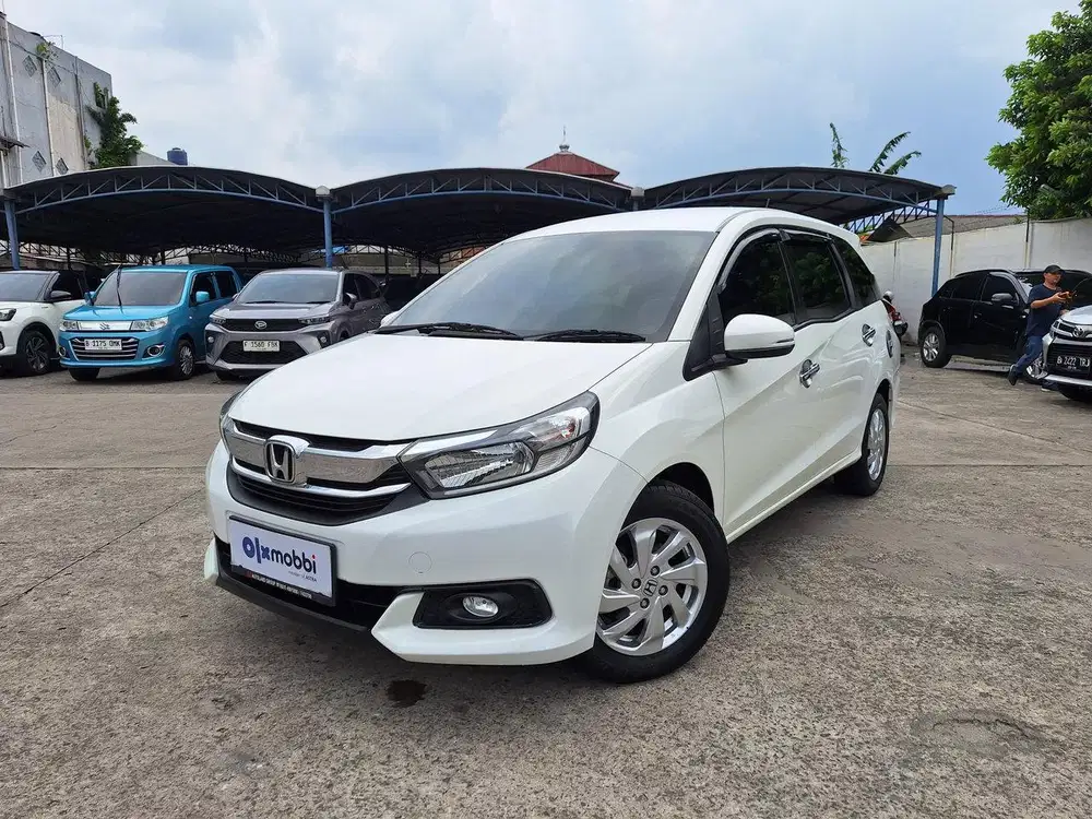 TDP 1 JUTA Honda Mobilio 1.5 E Bensin-MT 2017 Ungu CAGCD
