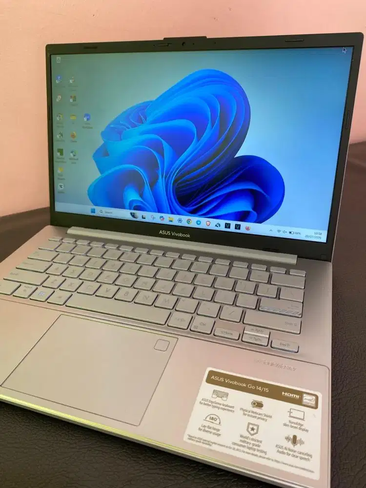 Laptop ASUS Vivobook Go 14 E1404FA AMD Ryzen 3 7320U 8gb/512gb