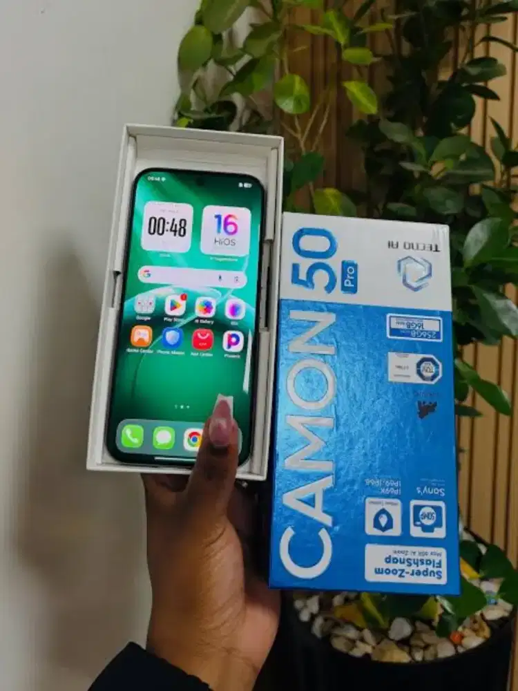 Tecno Camon 50pro 5G 12/256 like new