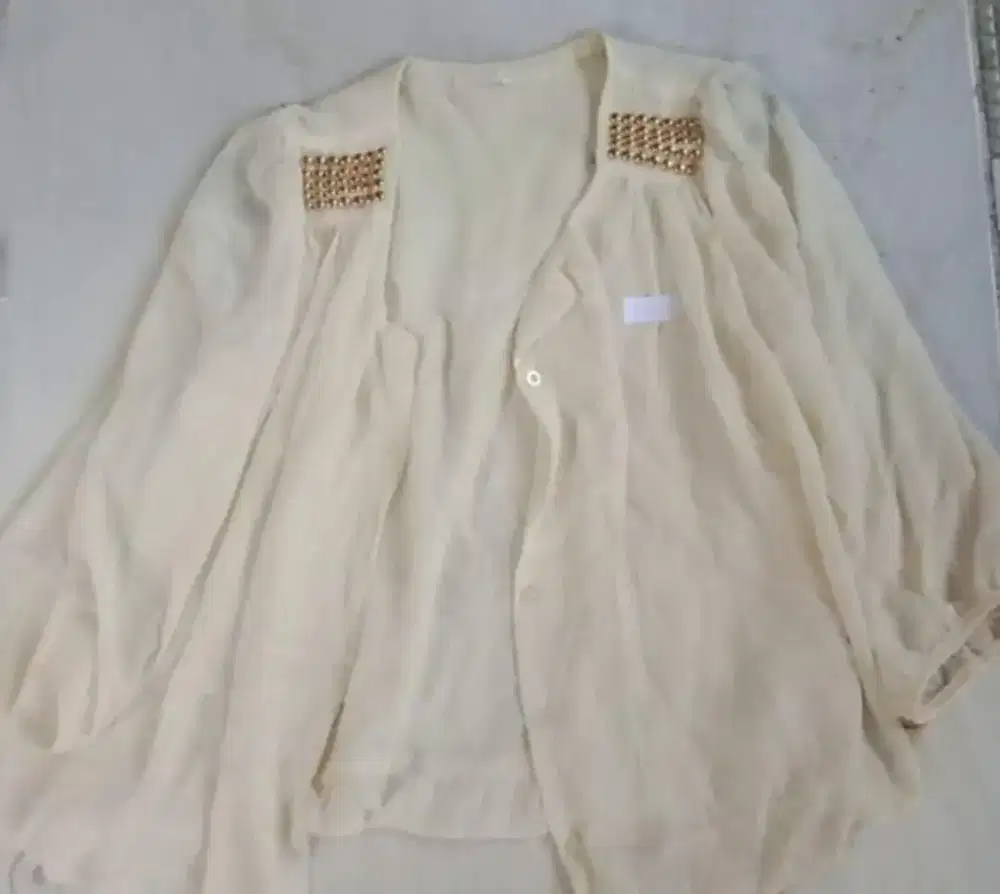 Blouse cewek kode 12