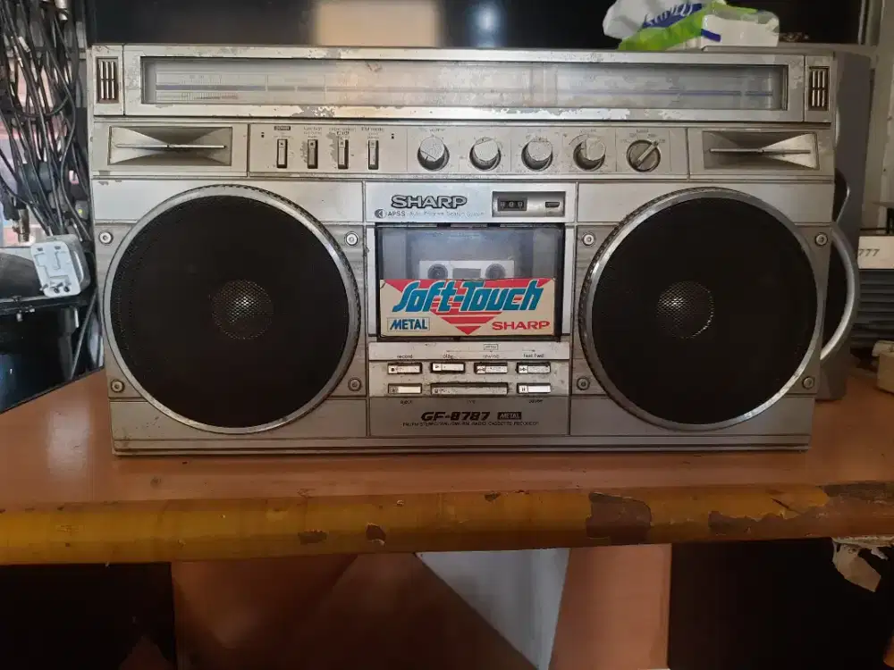 Vintage Boombox radio tape sharp Gf-8787 gf 8787z