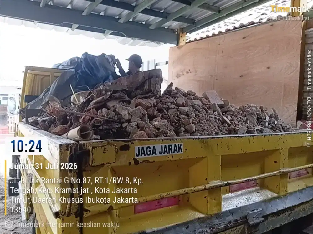 Jasa buang puing dan sampah