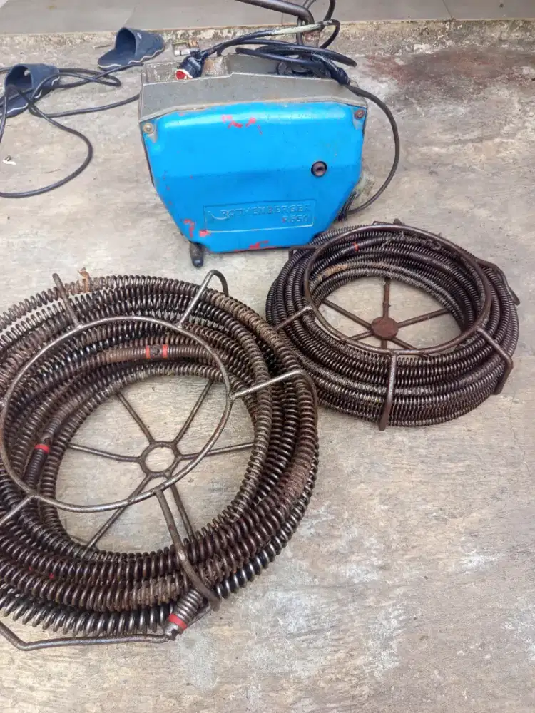 Mesin pembersih pipa (ridgid rothenberger R650)