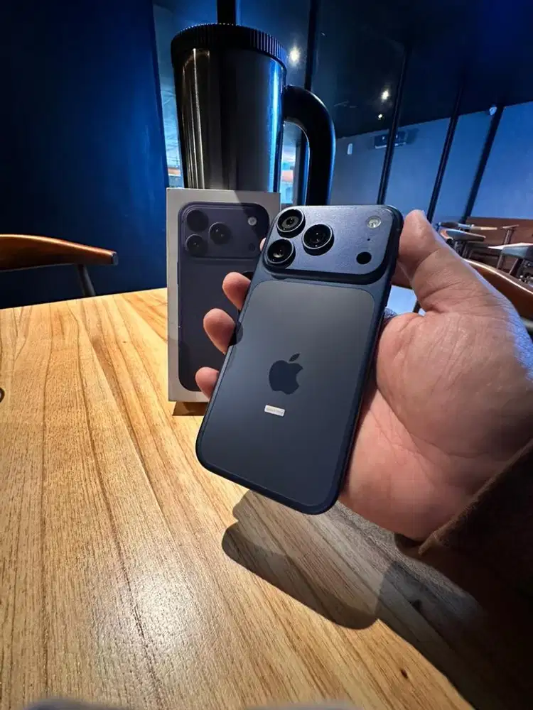 iPhone 17 Pro Deep Blue 256 iBox
