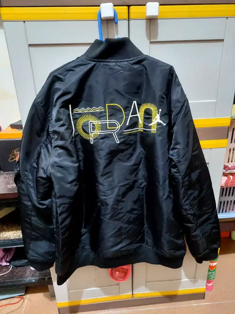Jaket Bomber Air jordan mantap