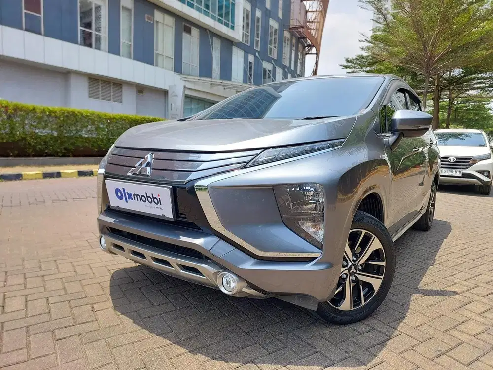TDP 1 JUTA Mitsubishi Xpander 1.5 Sport Bensin-AT 2018 Abu CWZJB
