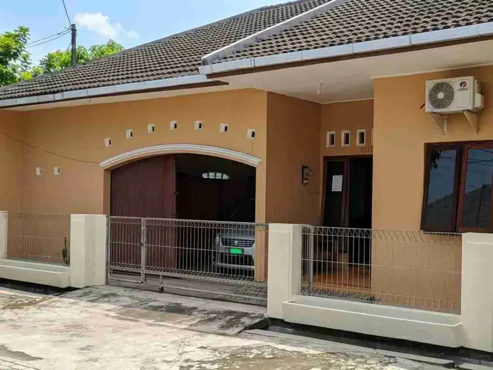 RUMAH CANTIK DI GRAHA MUKTI UTAMA TLOGOMULYO PEDURUNGAN SEMARANG
