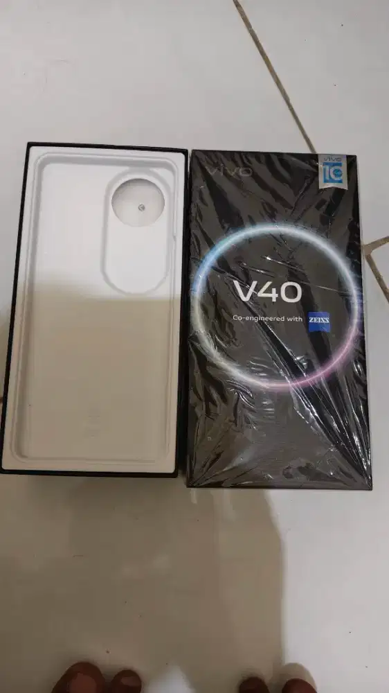 Vivo v40 5g  fullset