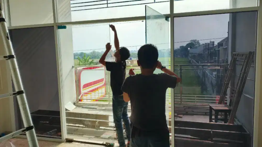 Kaca film kantor peredam panas & anti silau