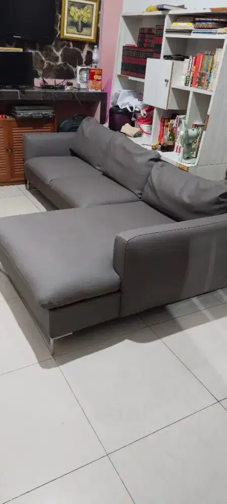 Sofa sudut informa kulit