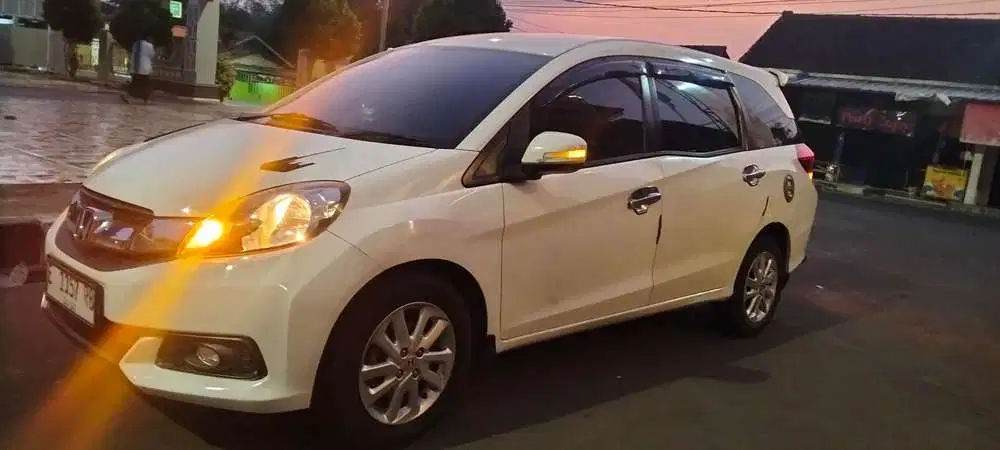 Honda Mobilio Tipe E mt 2015 mantap iritttt