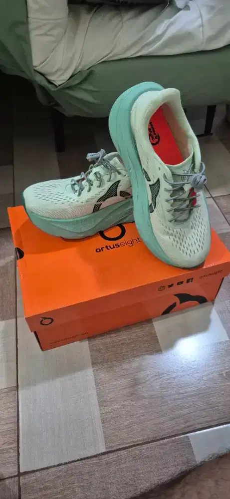 Dijual Sepatu Lari Ortuseight Hyperblast 3.0 size 41 Like New