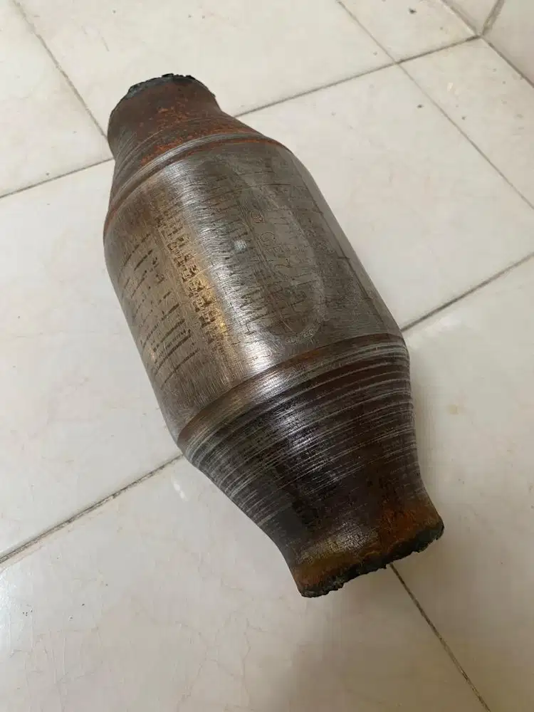 Katalis Resonator Alphard lexus Camry Harrier