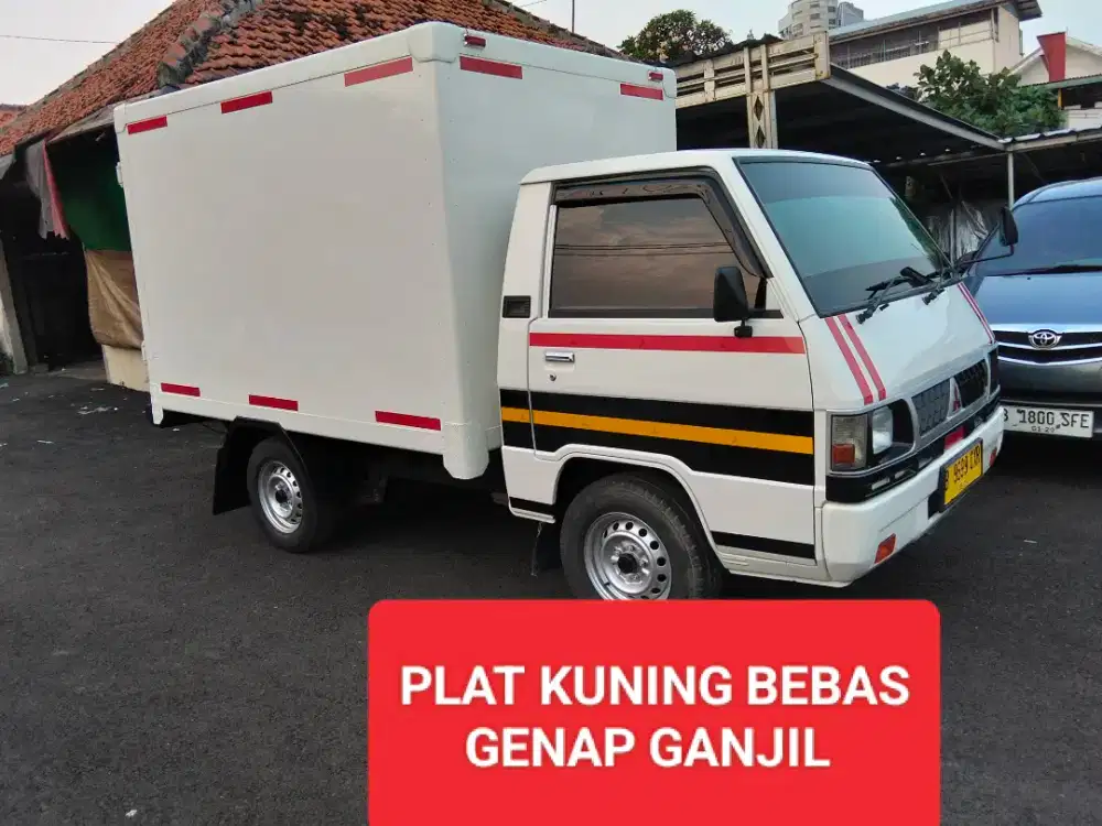 L300 box L 300 Mitsubishi canter
