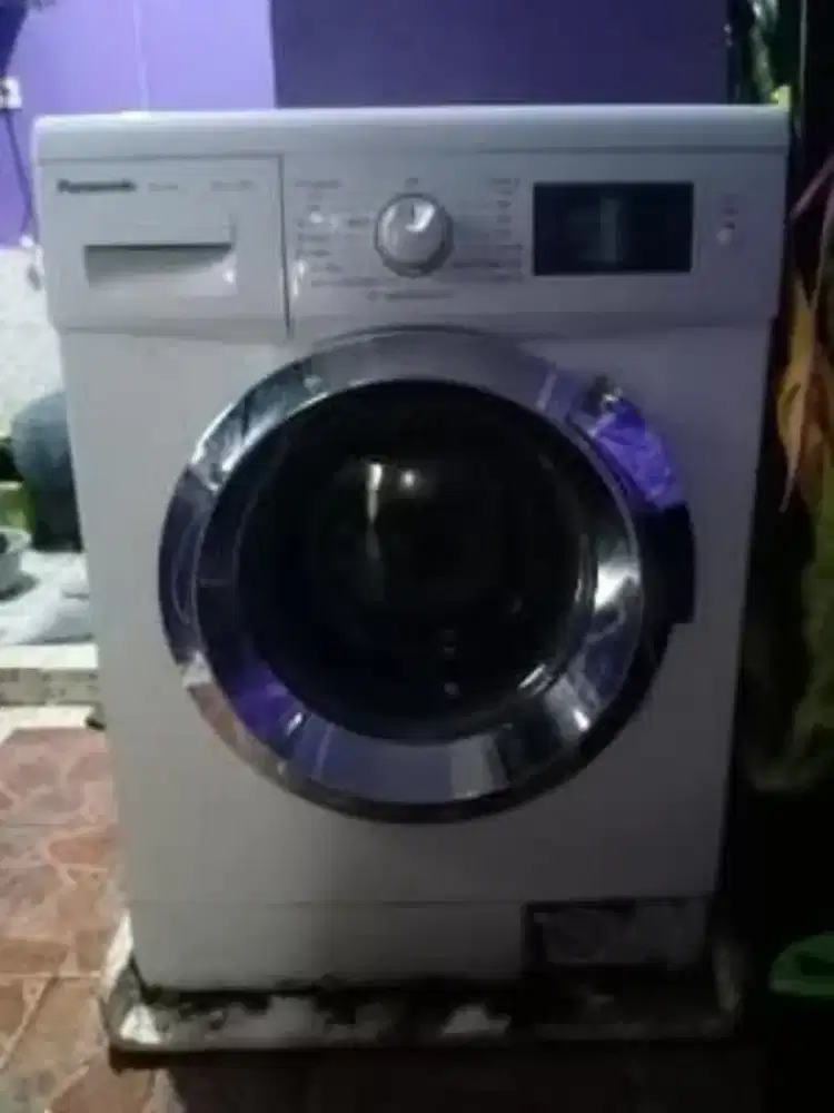 Servis AC bongkar pasang AC kulkas mesin cuci kompa air dll