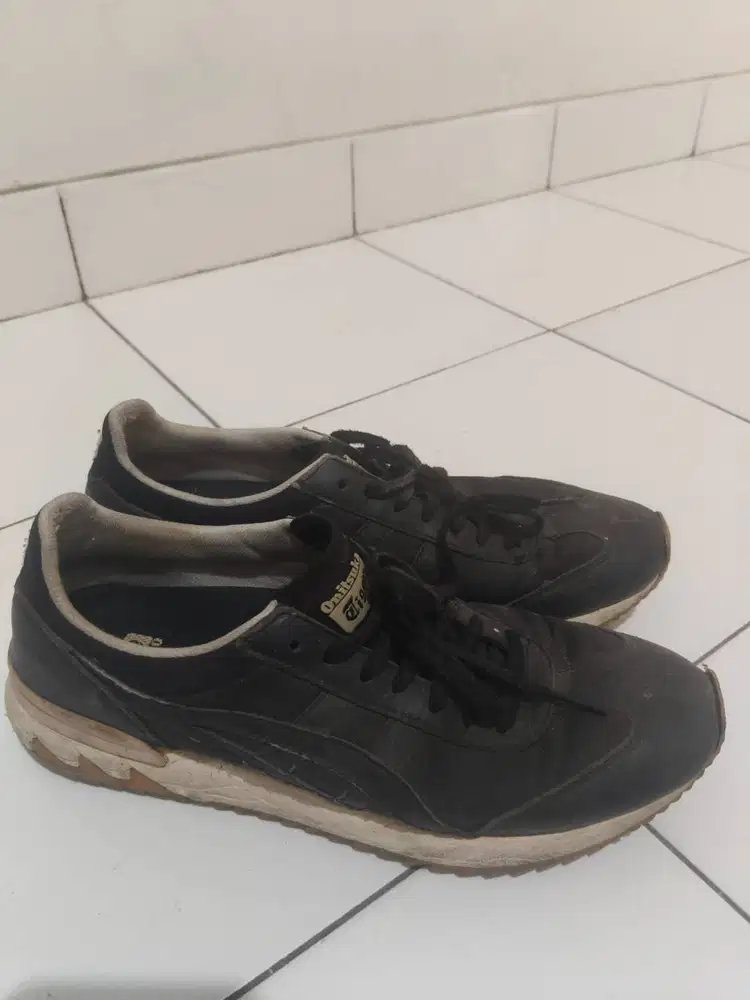 Sepatu Onitsuka Tiger