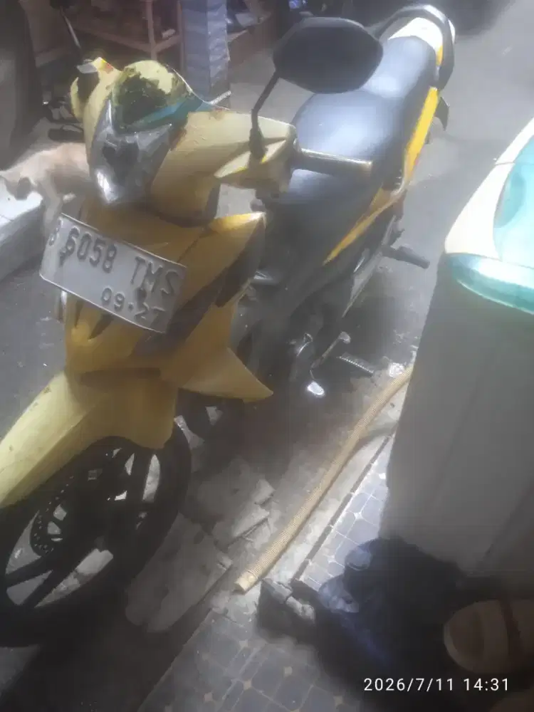 Bismillah Jual Motor Honda Revo bapak Rp.5500.000