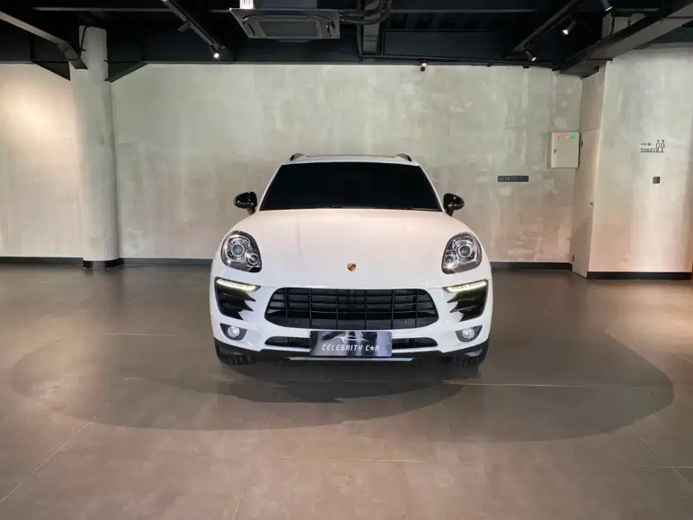 Porsche Macan 2.0L PDK AT 2014