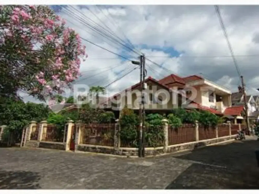 RUMAH HOOK FURNISHED DEKAT HOTEL TENTREM DAN UGM