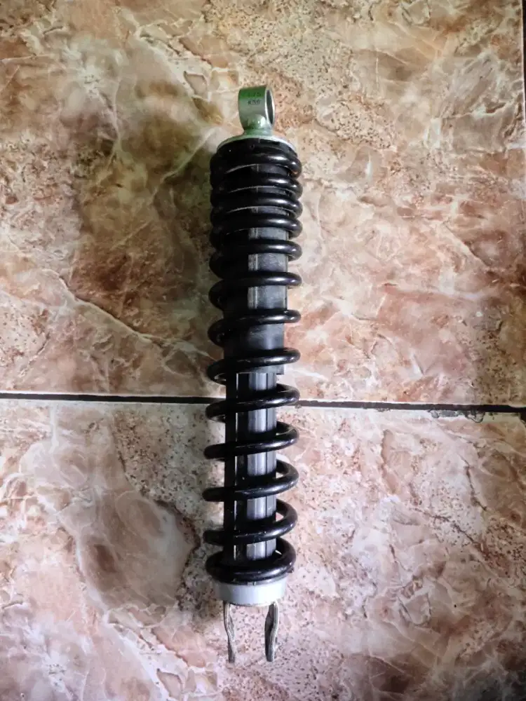 DIJUAL SHOCKBREAKER VARIO 150 (LED OLD) (GEN 2) K59