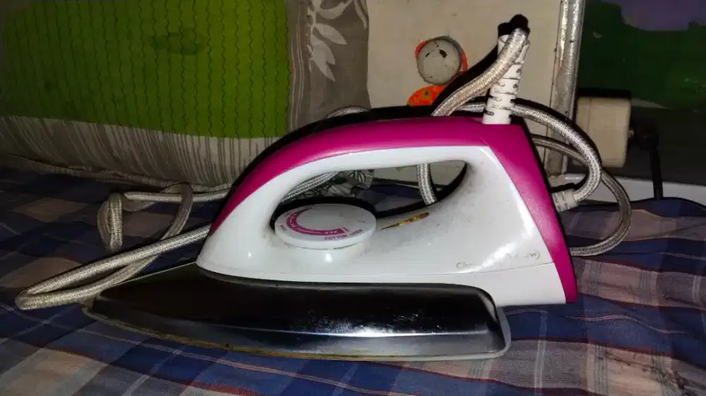 Setrika Philips HD 1173