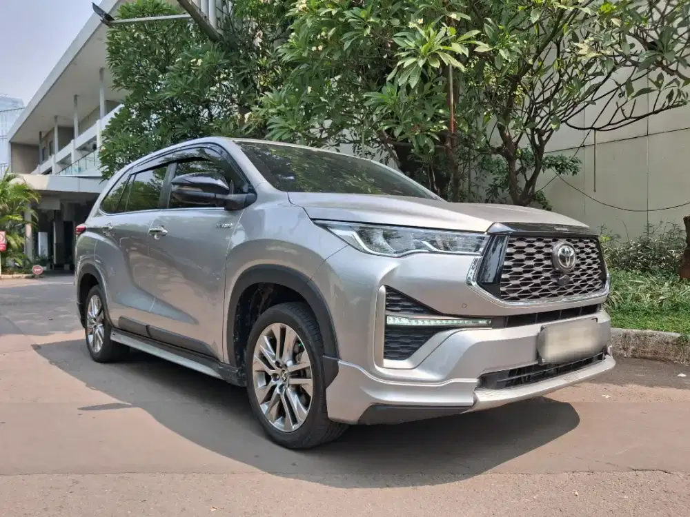 Toyota Zenix 2.0 Q Hybrid AT Cvt Modelista 2024