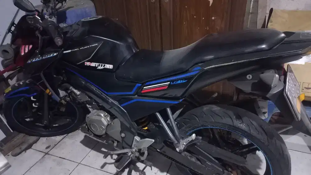 Mau jual cepat motor